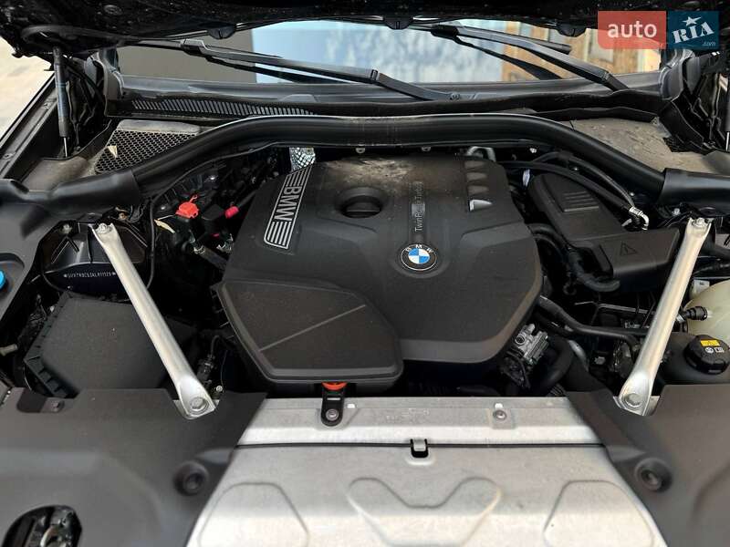 Внедорожник / Кроссовер BMW X3 2019 в Ровно