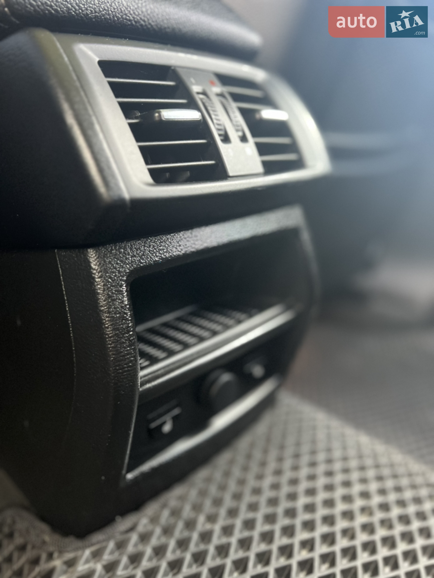 2016 BMW X3 - мініатюра 8