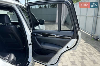 Внедорожник / Кроссовер BMW X3 2012 в 