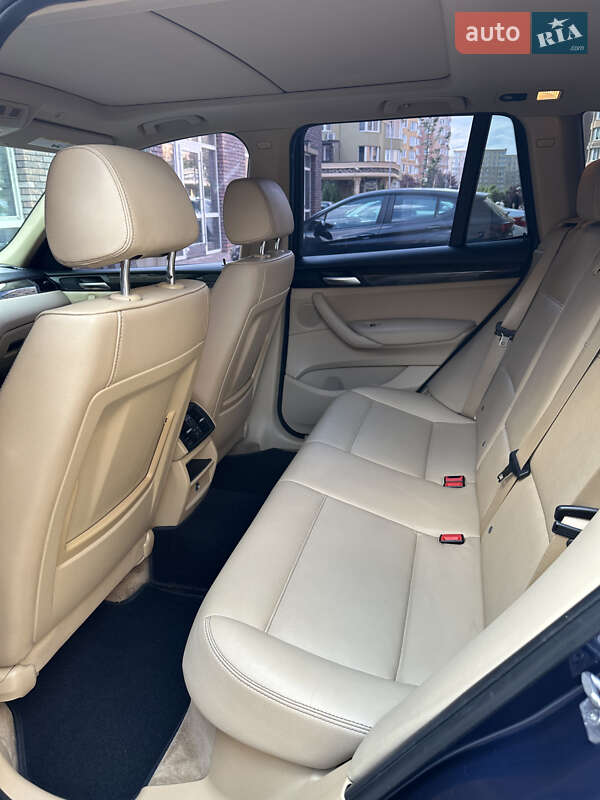 Внедорожник / Кроссовер BMW X3 2012 в Киеве