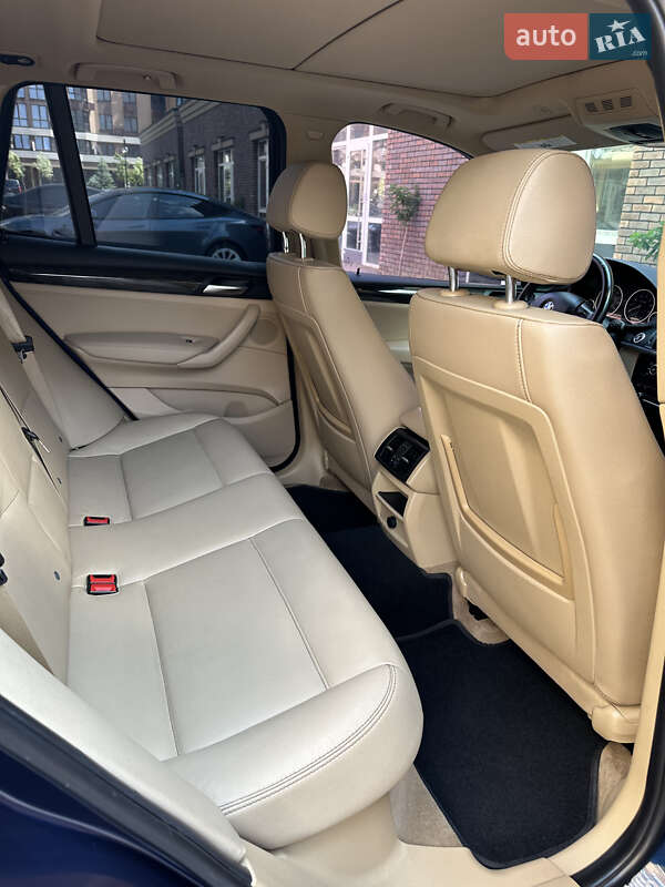 Внедорожник / Кроссовер BMW X3 2012 в Киеве