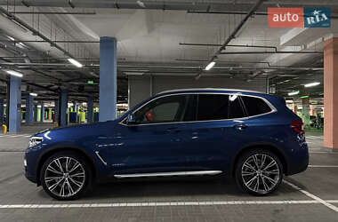 Внедорожник / Кроссовер BMW X3 2017 в 