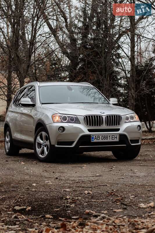 BMW X3 2011