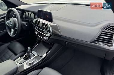 Внедорожник / Кроссовер BMW X3 2020 в 