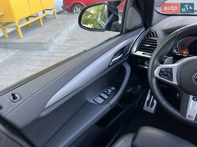 Позашляховик / Кросовер BMW X3 2019 в Рівному