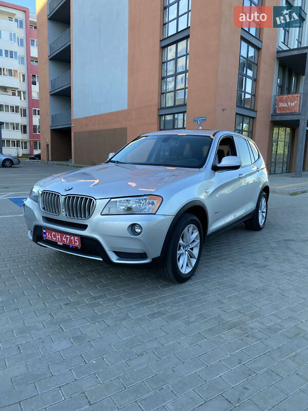 Внедорожник / Кроссовер BMW X3 2014 в Львове