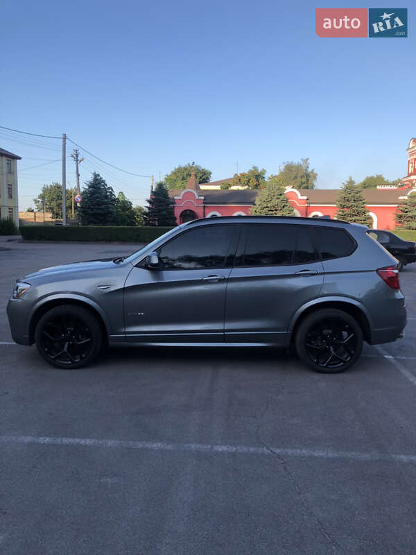 Внедорожник / Кроссовер BMW X3 2016 в Каменском