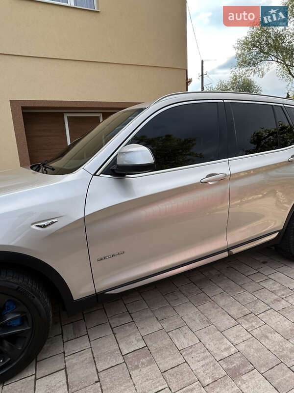 Внедорожник / Кроссовер BMW X3 2014 в Калуше
