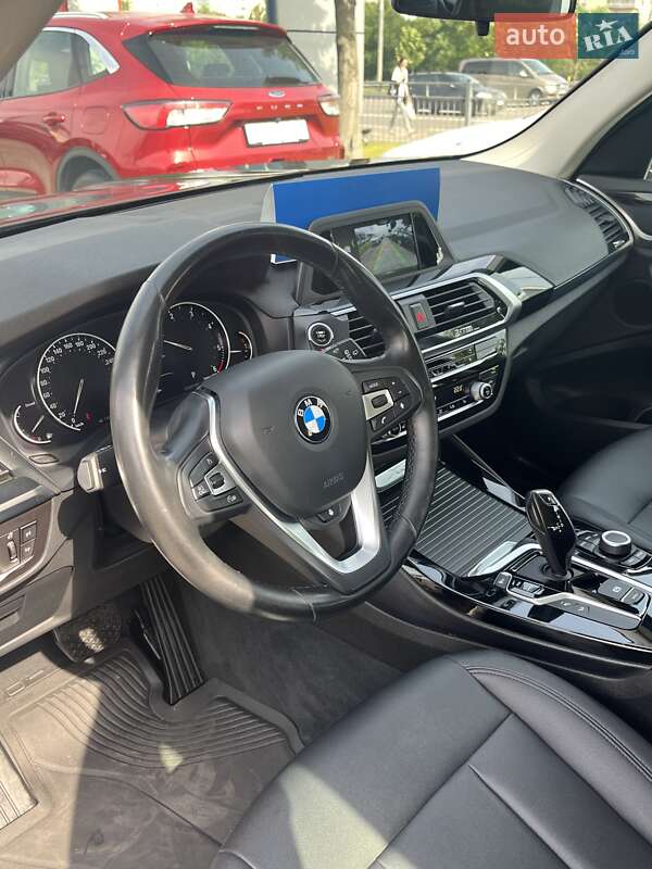 Внедорожник / Кроссовер BMW X3 2018 в Киеве фото 26 Внедорожник / Кроссовер BMW X3 2018 в Киеве