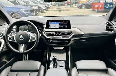 Позашляховик / Кросовер BMW X3 2022 в 