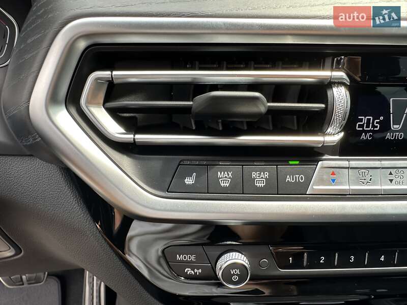 Внедорожник / Кроссовер BMW X3 2022 в Киеве