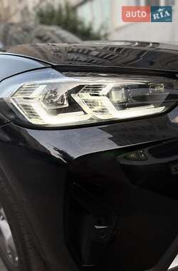 Позашляховик / Кросовер BMW X3 2023 в 