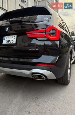 Позашляховик / Кросовер BMW X3 2023 в 