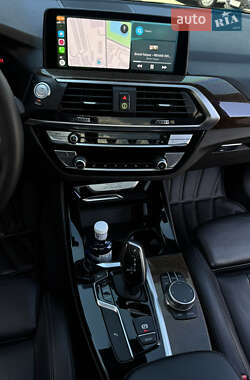 Внедорожник / Кроссовер BMW X3 2019 в 