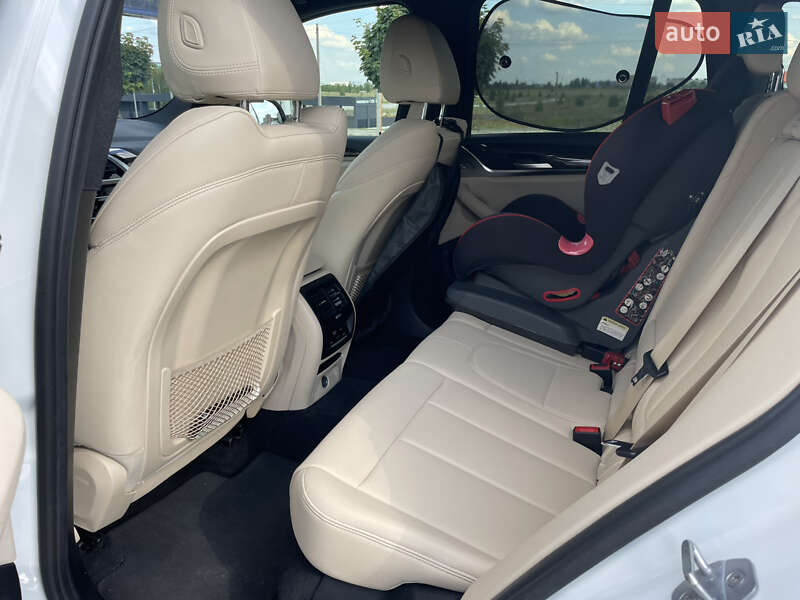 Позашляховик / Кросовер BMW X3 2018 в Києві