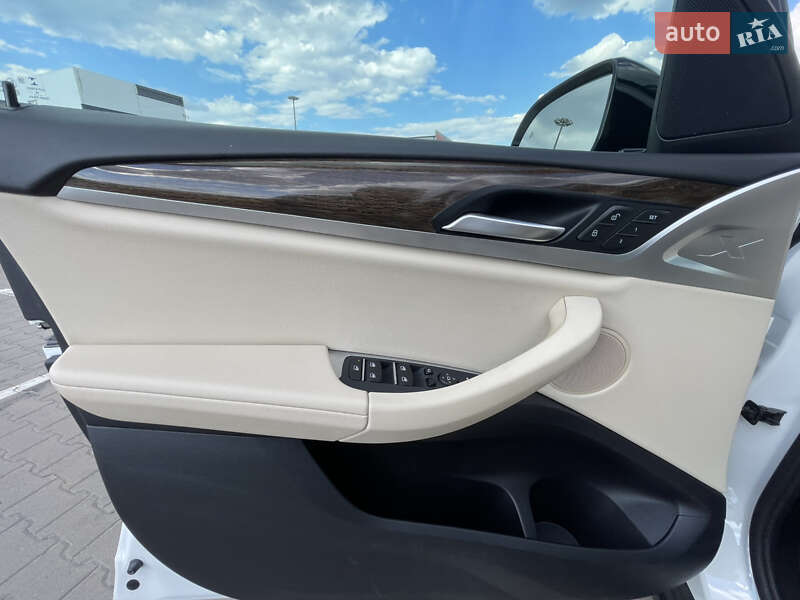 Позашляховик / Кросовер BMW X3 2018 в Києві