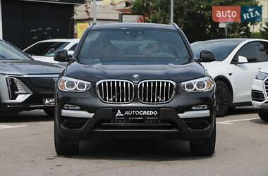 Внедорожник / Кроссовер BMW X3 2018 в 