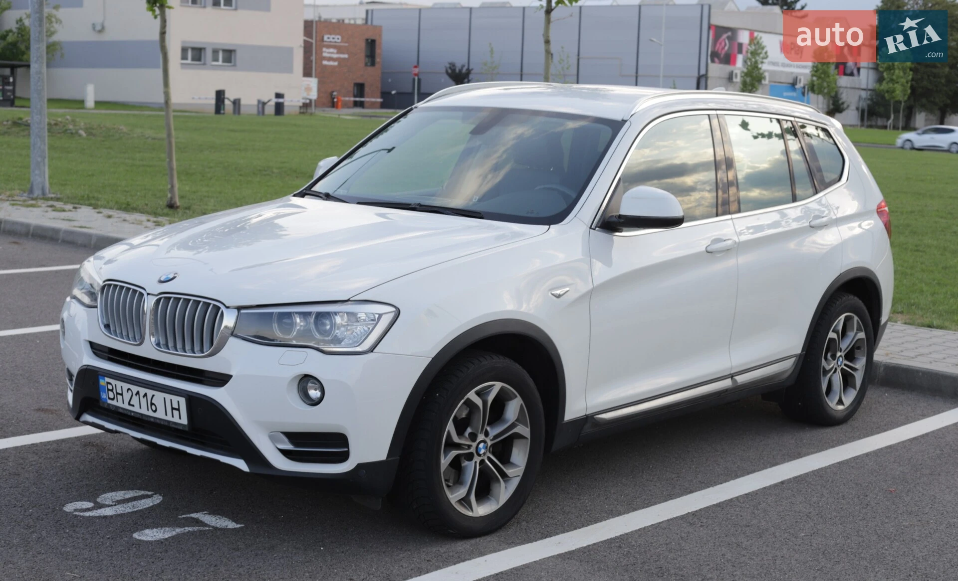 2016 BMW X3 - мініатюра 2
