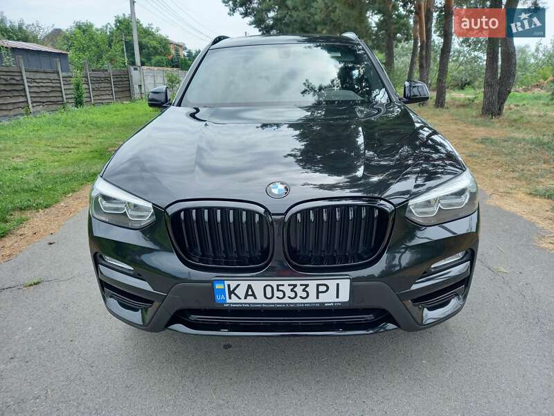 Внедорожник / Кроссовер BMW X3 2018 в Киеве