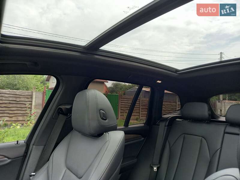 Внедорожник / Кроссовер BMW X3 2018 в Киеве