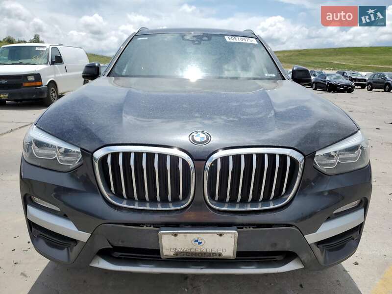 Внедорожник / Кроссовер BMW X3 2019 в Киеве