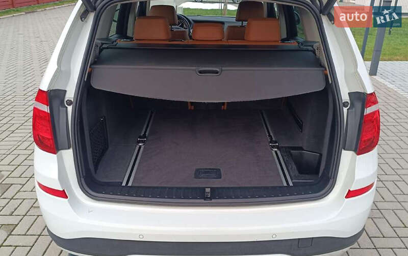 Внедорожник / Кроссовер BMW X3 2016 в Киеве