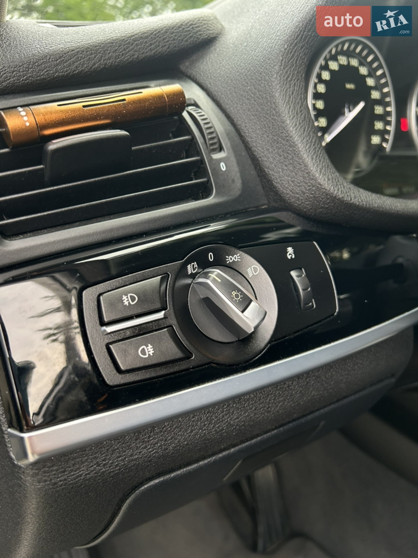 2016 BMW X3 - мініатюра 16