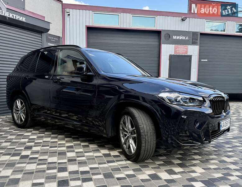Внедорожник / Кроссовер BMW X3 2018 в Киеве