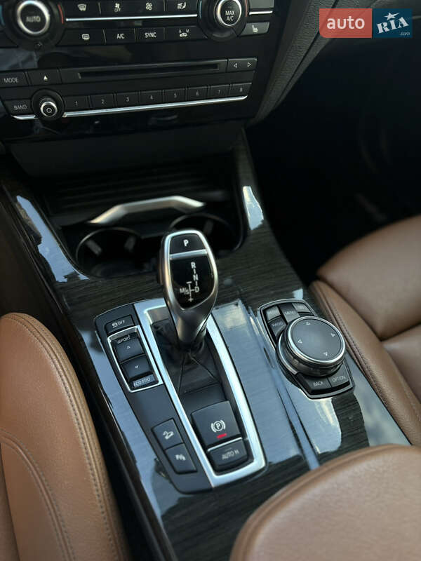 Внедорожник / Кроссовер BMW X3 2015 в Киеве