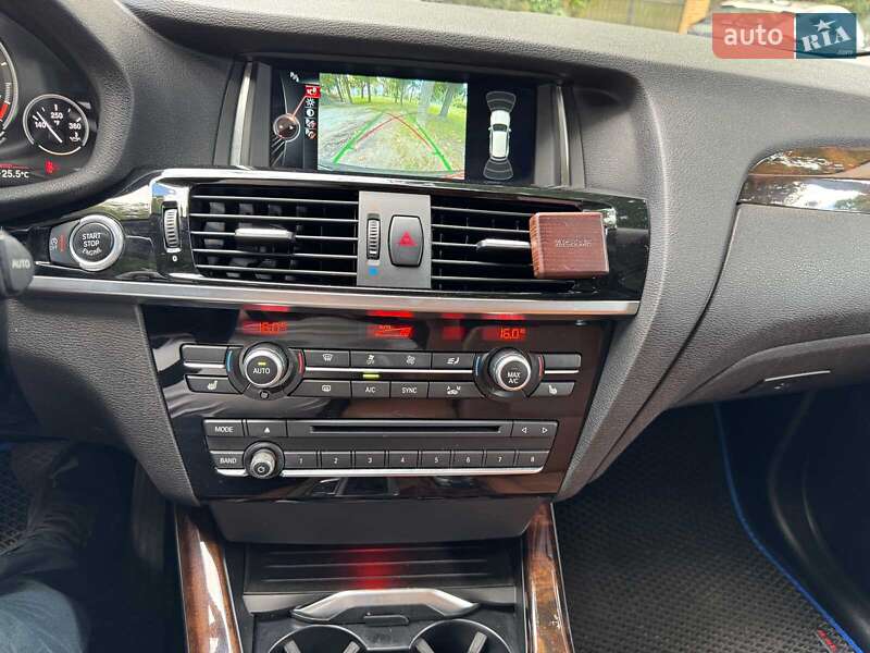 Внедорожник / Кроссовер BMW X3 2016 в Киеве