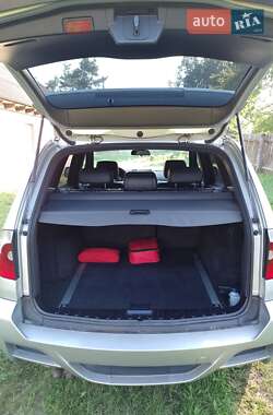 Внедорожник / Кроссовер BMW X3 2004 в 