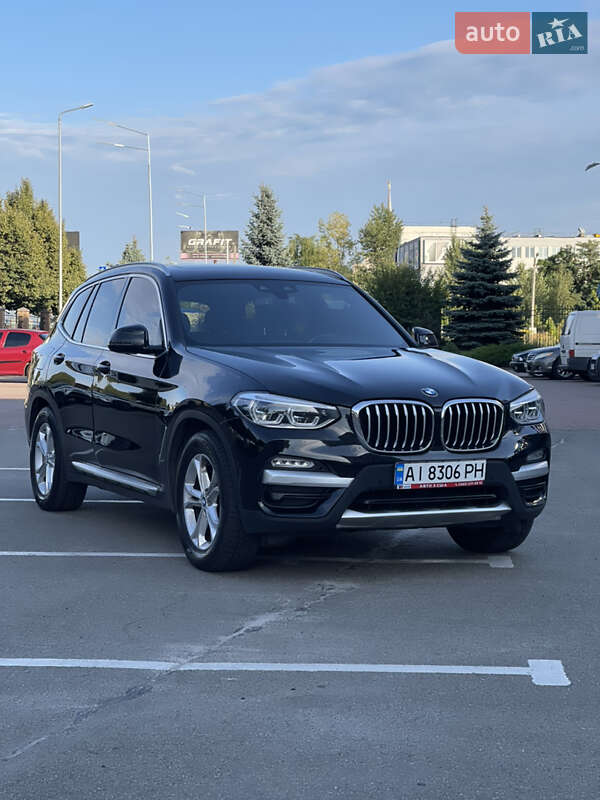Внедорожник / Кроссовер BMW X3 2018 в Киеве