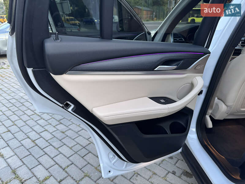 Внедорожник / Кроссовер BMW X3 2022 в Львове