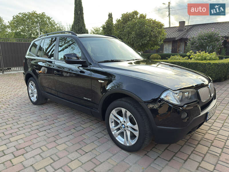 Внедорожник / Кроссовер BMW X3 2010 в Ивано-Франковске