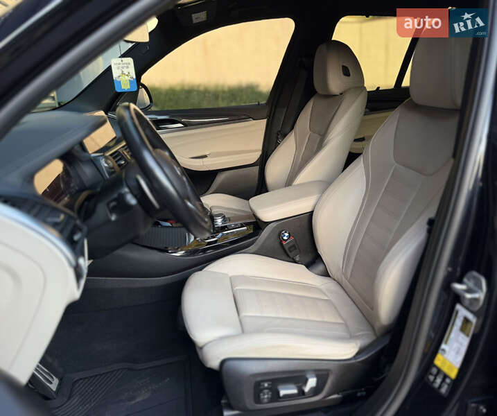 Внедорожник / Кроссовер BMW X3 2021 в Харькове