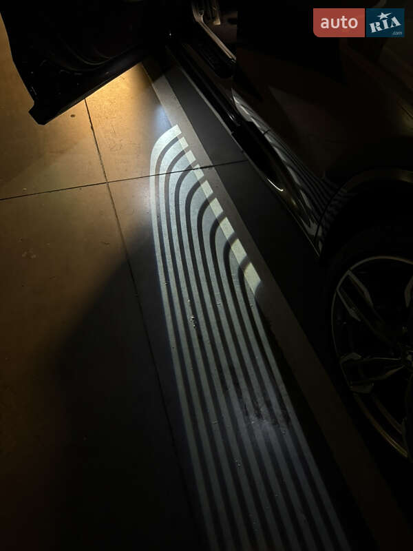 Внедорожник / Кроссовер BMW X3 2019 в Киеве