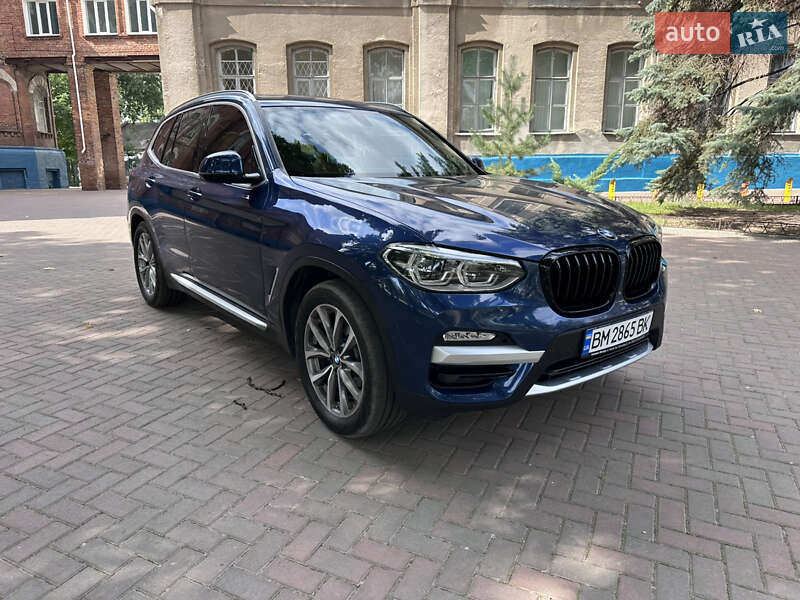Внедорожник / Кроссовер BMW X3 2018 в Сумах