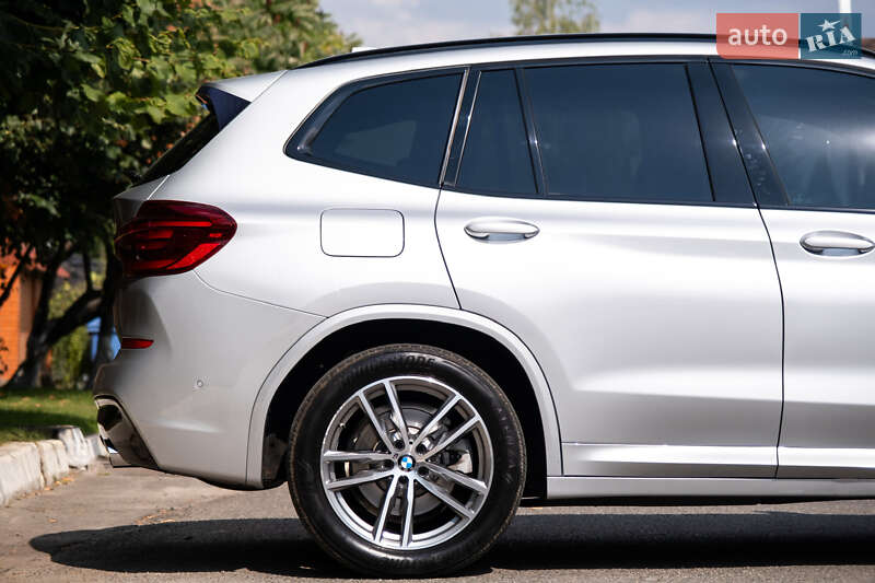 Внедорожник / Кроссовер BMW X3 2018 в Киеве