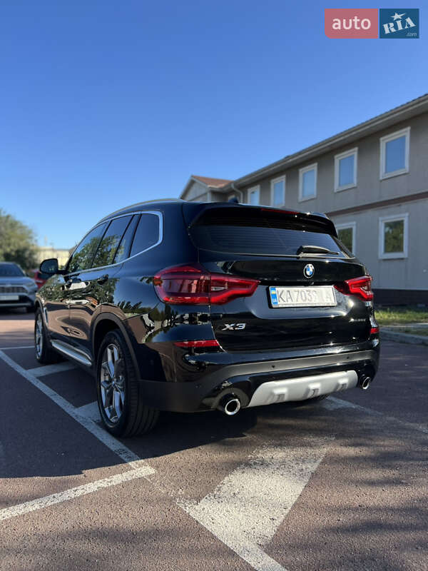 Внедорожник / Кроссовер BMW X3 2020 в Киеве