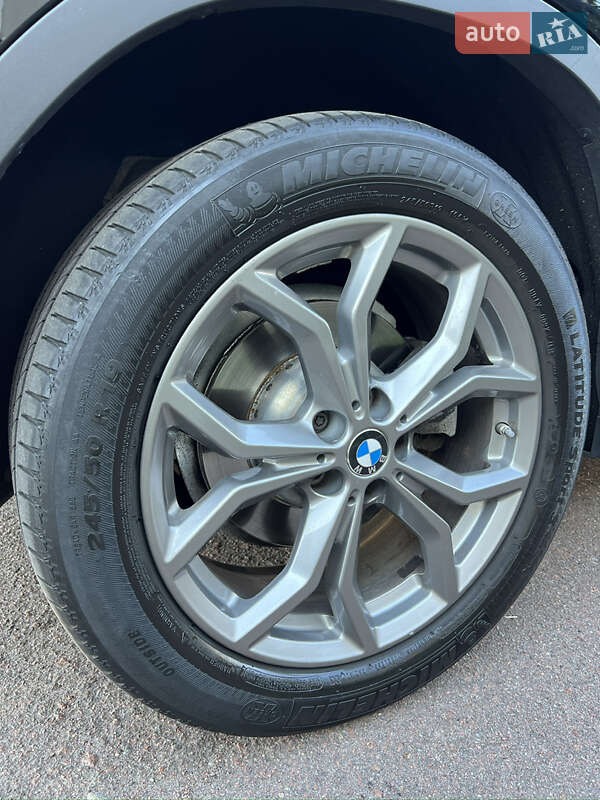 Внедорожник / Кроссовер BMW X3 2020 в Киеве