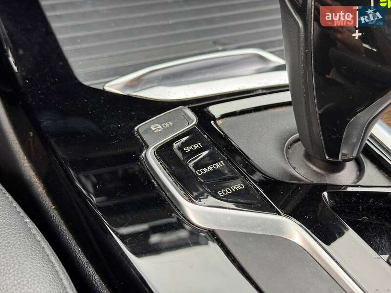 Внедорожник / Кроссовер BMW X3 2018 в Киеве