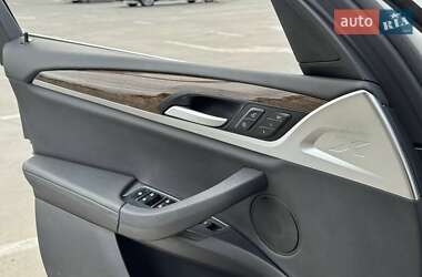 Внедорожник / Кроссовер BMW X3 2018 в Киеве