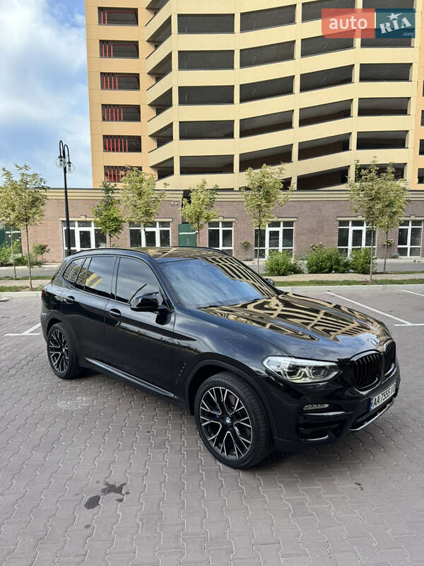 Внедорожник / Кроссовер BMW X3 2018 в Киеве