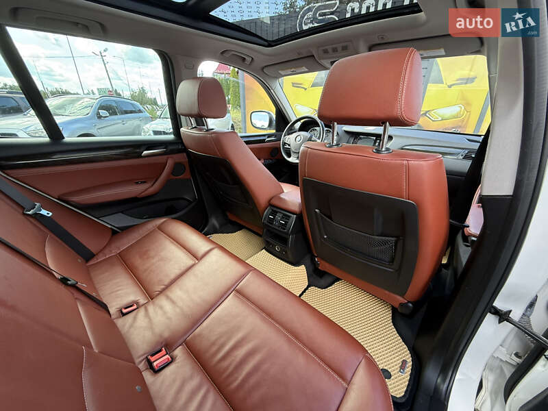 Внедорожник / Кроссовер BMW X3 2014 в Стрые