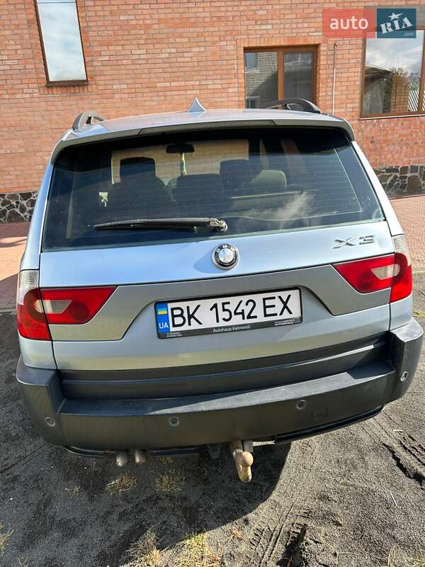 Внедорожник / Кроссовер BMW X3 2005 в Ровно