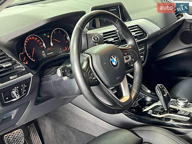 Позашляховик / Кросовер BMW X3 2018 в Одесі фото 24 Позашляховик / Кросовер BMW X3 2018 в Одесі