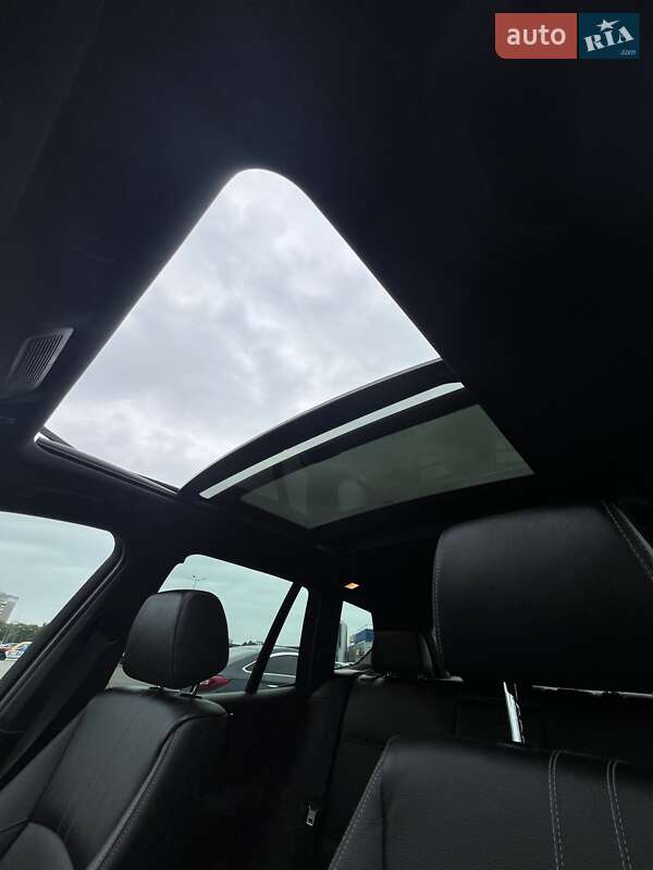 Внедорожник / Кроссовер BMW X3 2016 в Киеве