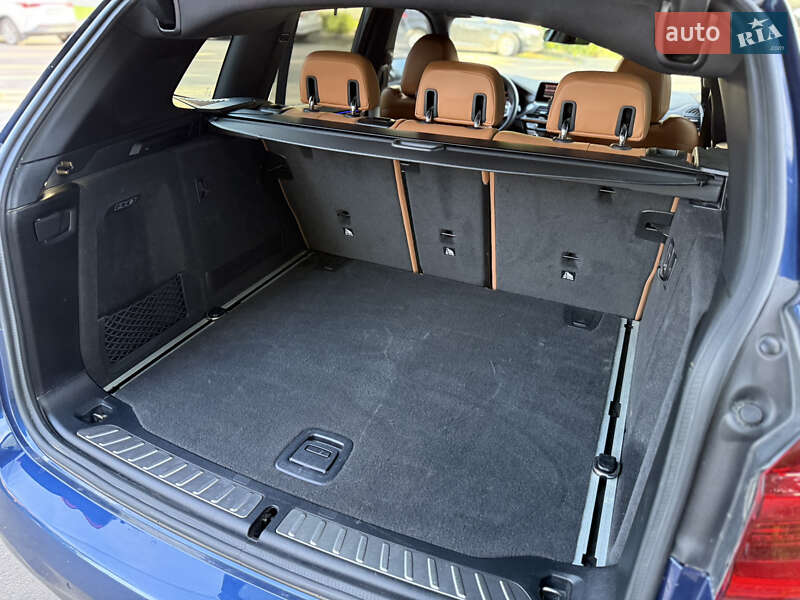 Внедорожник / Кроссовер BMW X3 2019 в Львове