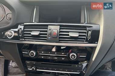 Внедорожник / Кроссовер BMW X3 2014 в 