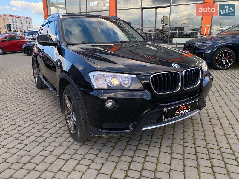 BMW X3 2011